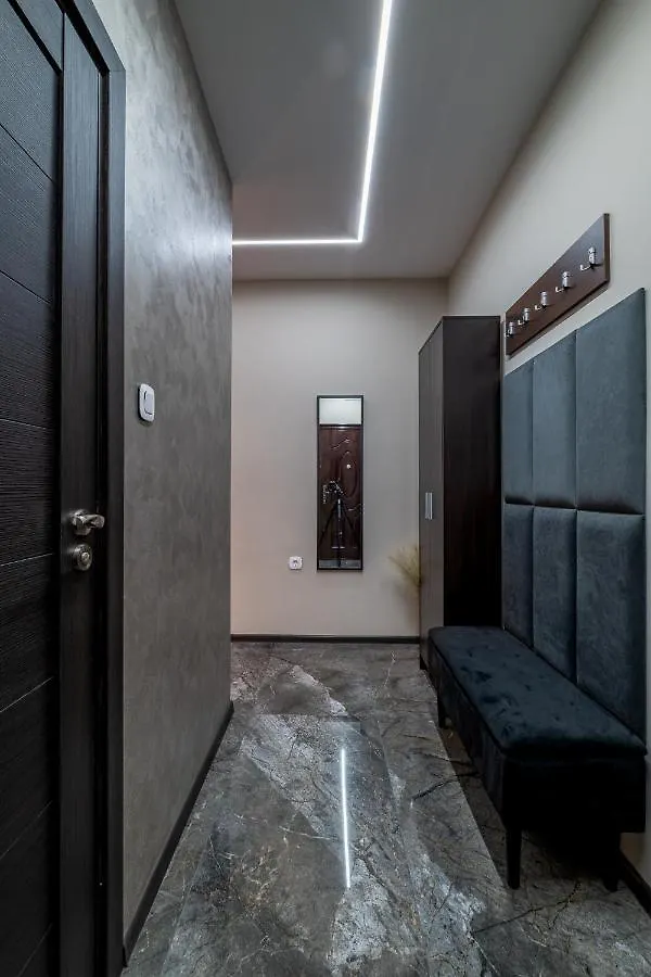 Luxury Redefined In City Center - Elevate Your Stay In A Smart And Modern Apartment Varna 0*,